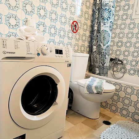 Siora Angie Apartment *